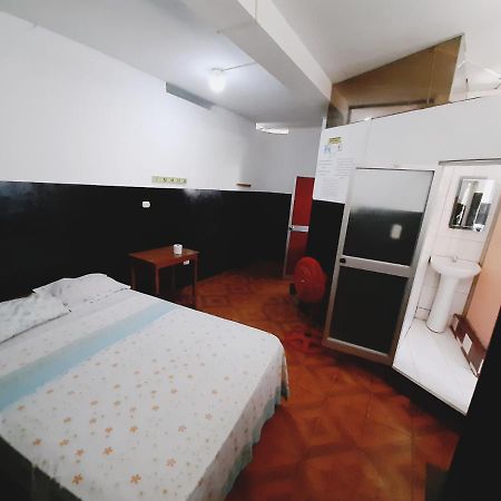 Hospedaje Iroaki Yurimaguas Екстериор снимка
